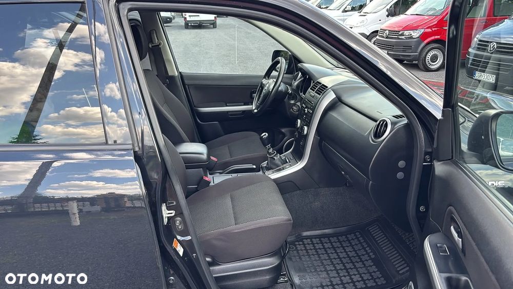 Suzuki Grand Vitara 1.9 DDiS Comfort EU5 - 17