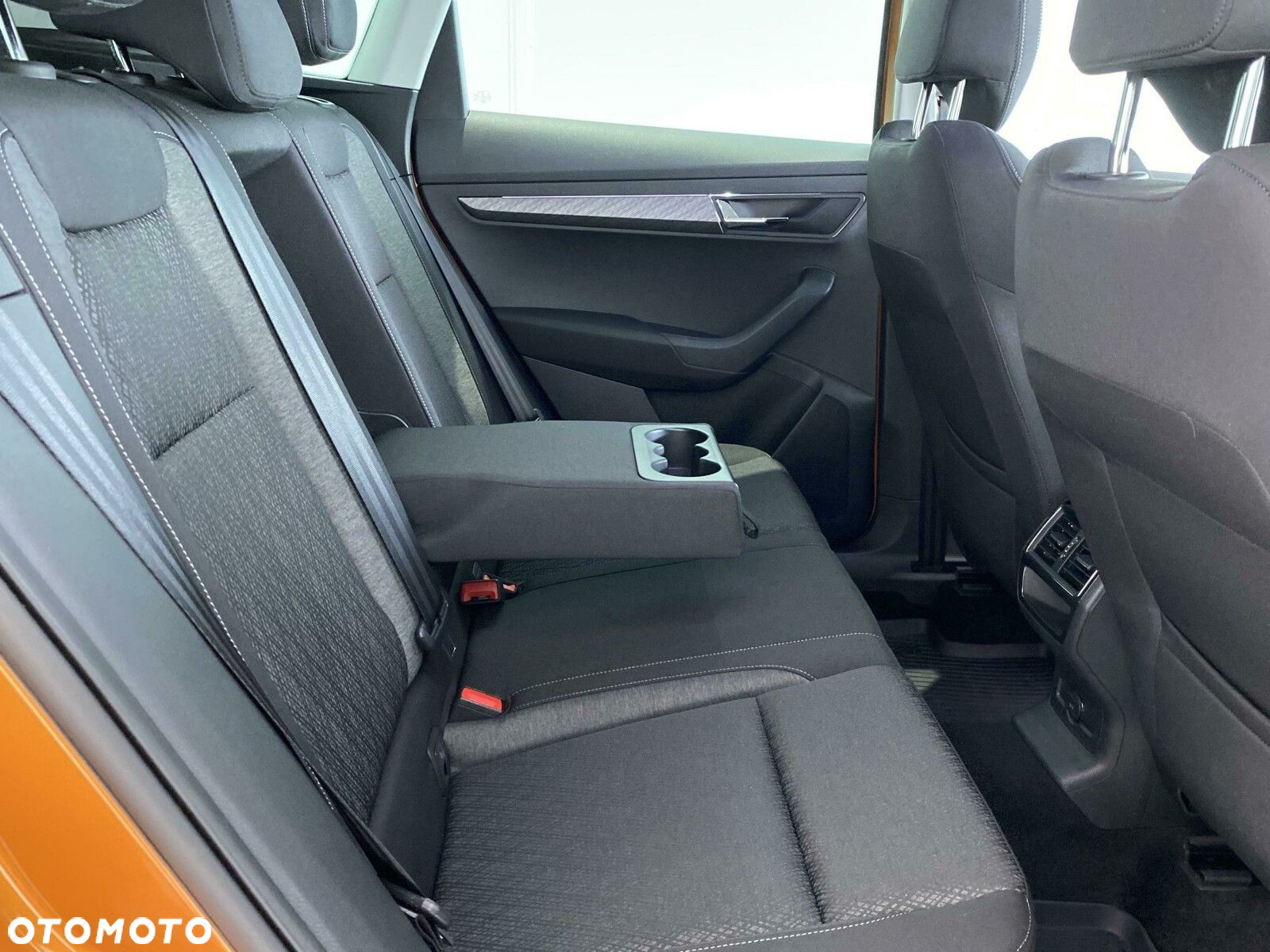 Skoda Karoq 1.5 TSI ACT 4x2 Style DSG - 15