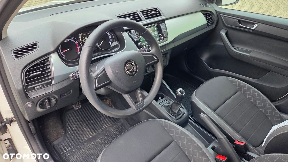 Skoda Fabia 1.0 Ambition - 15