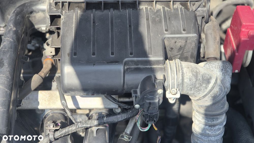 Mitsubishi Space Star 1.0 - 12