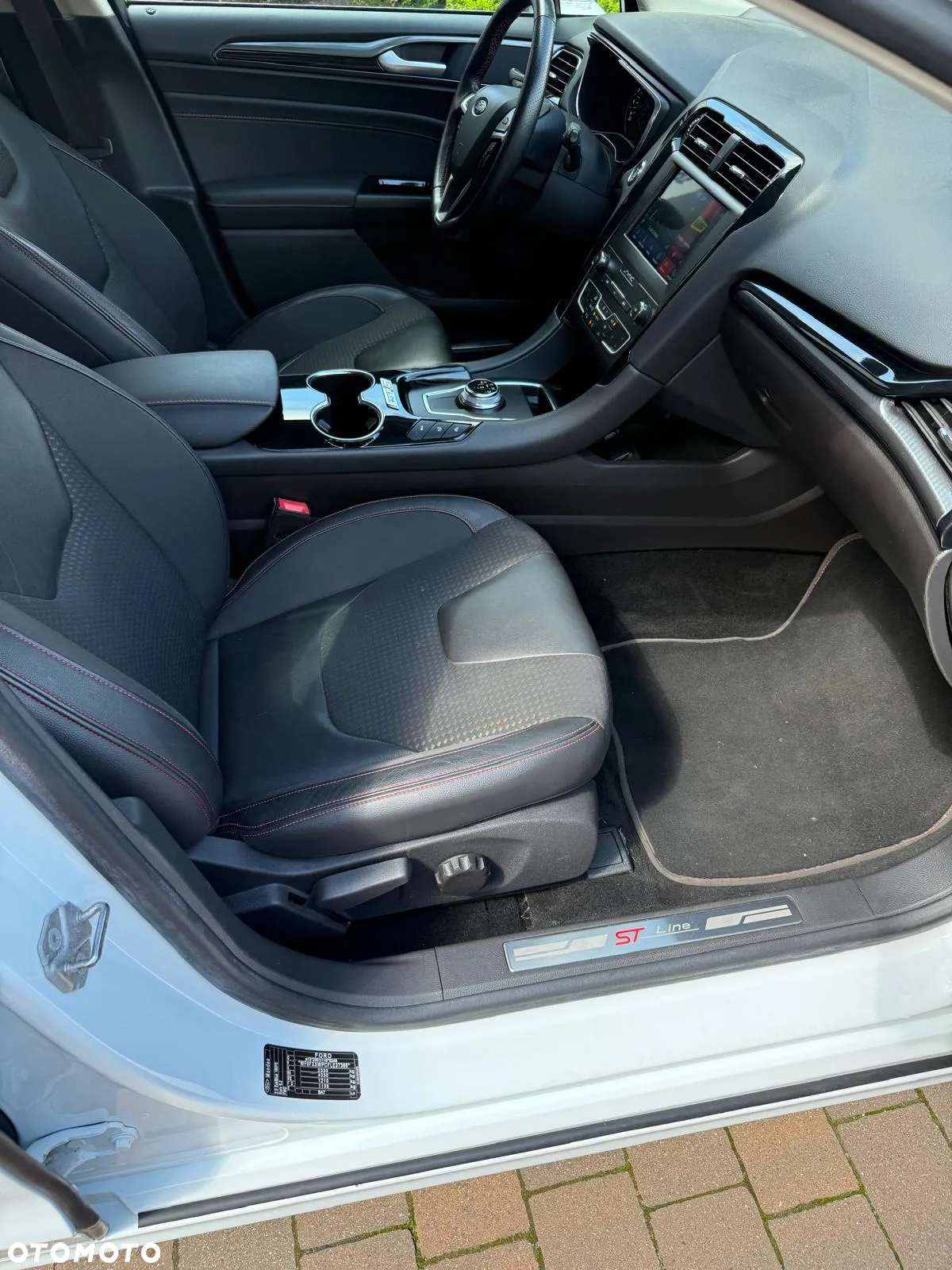 Ford Mondeo Turnier 2.0 EcoBlue ST-Line - 14
