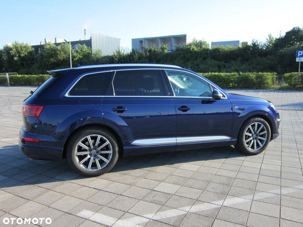 Audi Q7 - 2