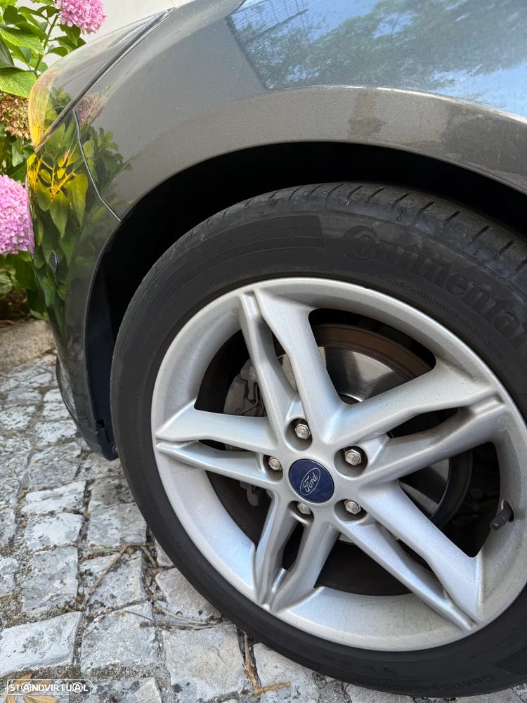 Ford Focus 1.5 TDCi Titanium - 11