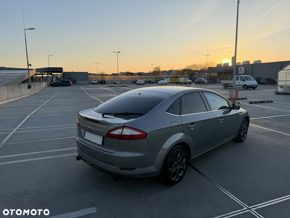 Ford Mondeo 2.5 Titanium S - 5