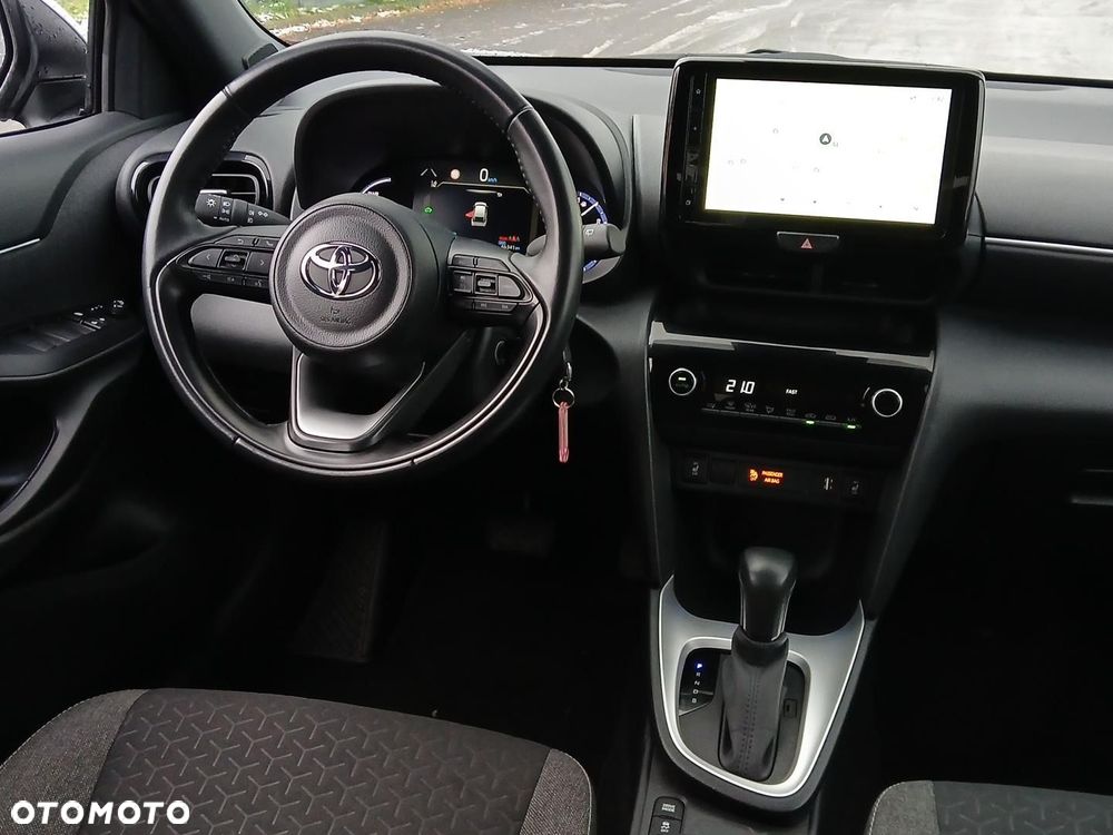 Toyota Yaris Cross Hybrid 1.5 Comfort - 20