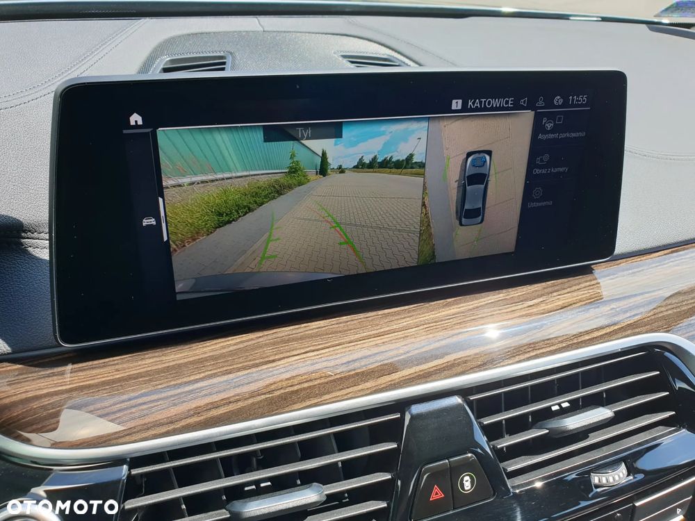 BMW Seria 5 530e iPerformance xDrive Luxury Line - 7
