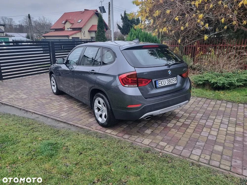 BMW X1 sDrive18d xLine - 4