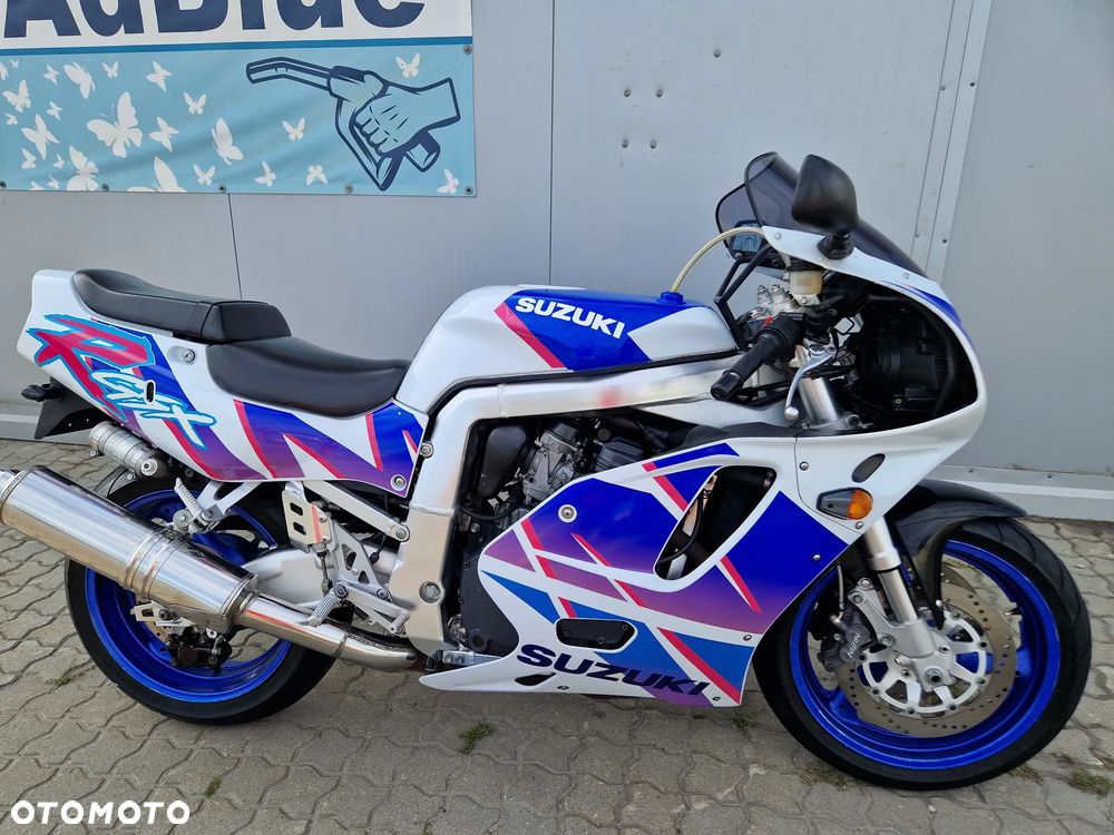 Suzuki GSX-R - 2