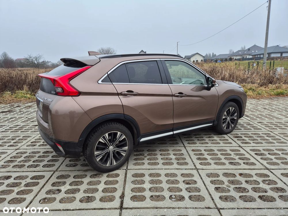 Mitsubishi Eclipse Cross 1.5 T GPF Intense Pro CVT 4WD - 4