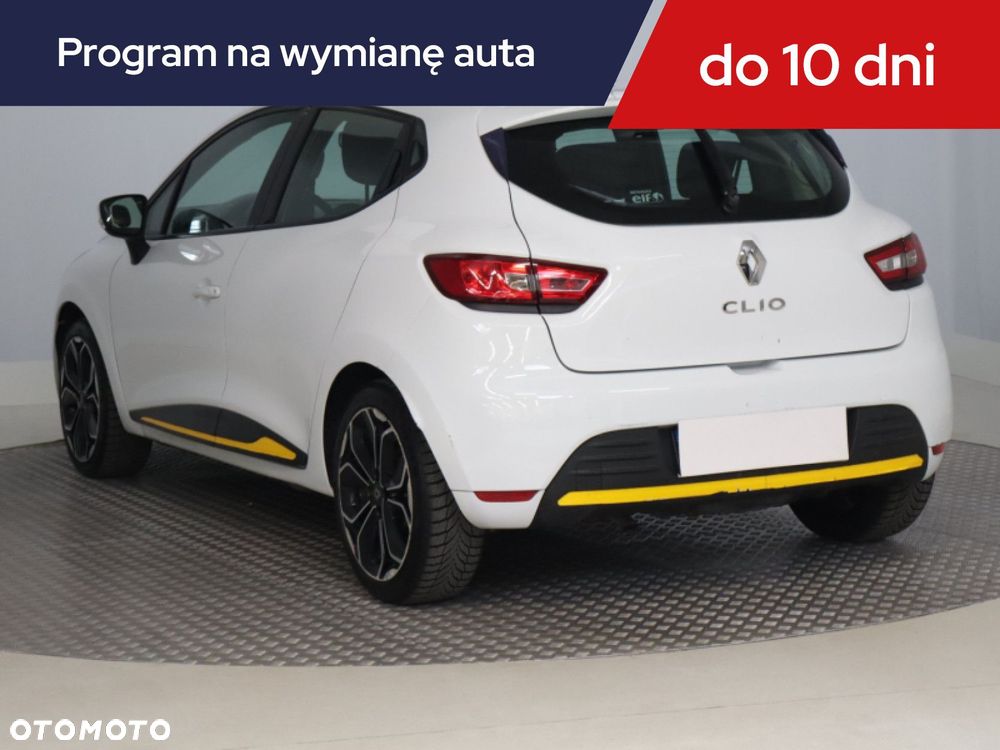 Renault Clio - 6