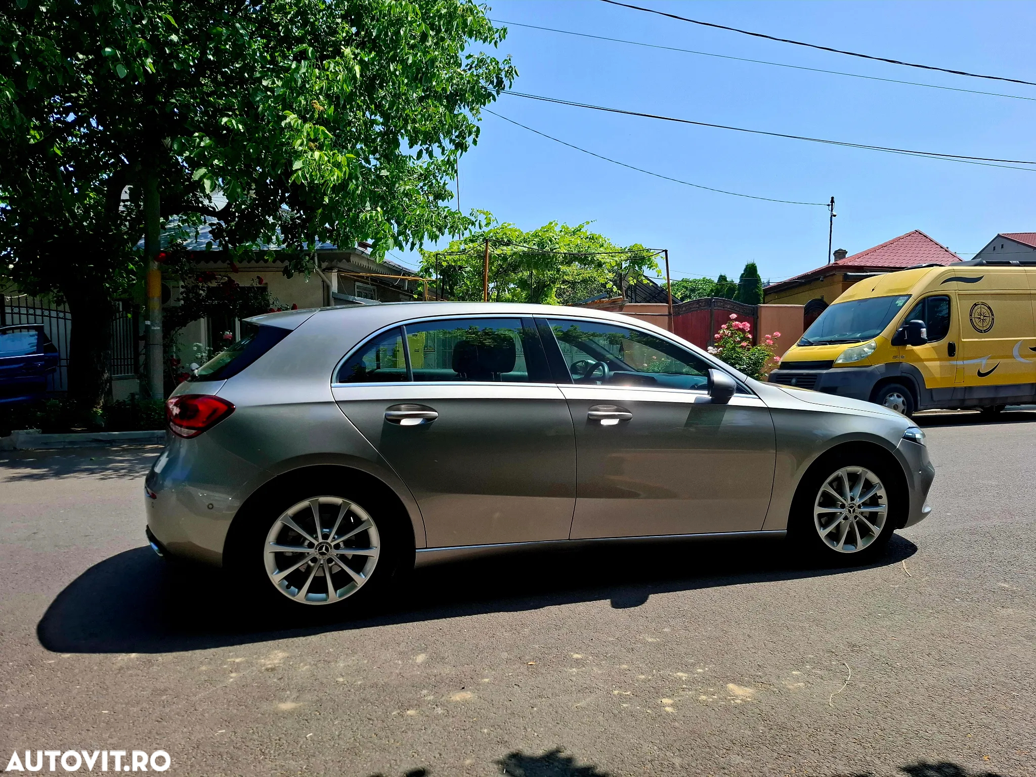 Mercedes-Benz A 180 7G-DCT Progressive - 4