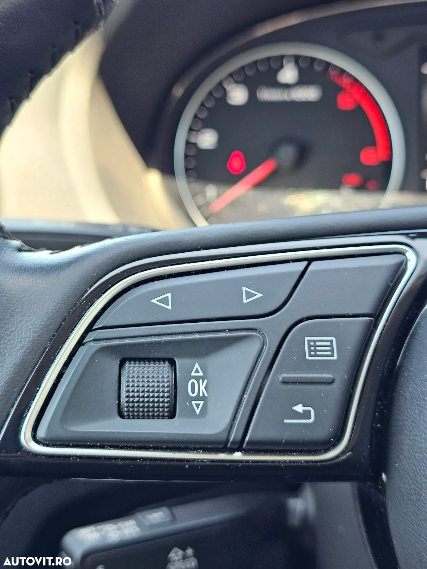 Audi Q2 1.6 TDI S tronic design - 22