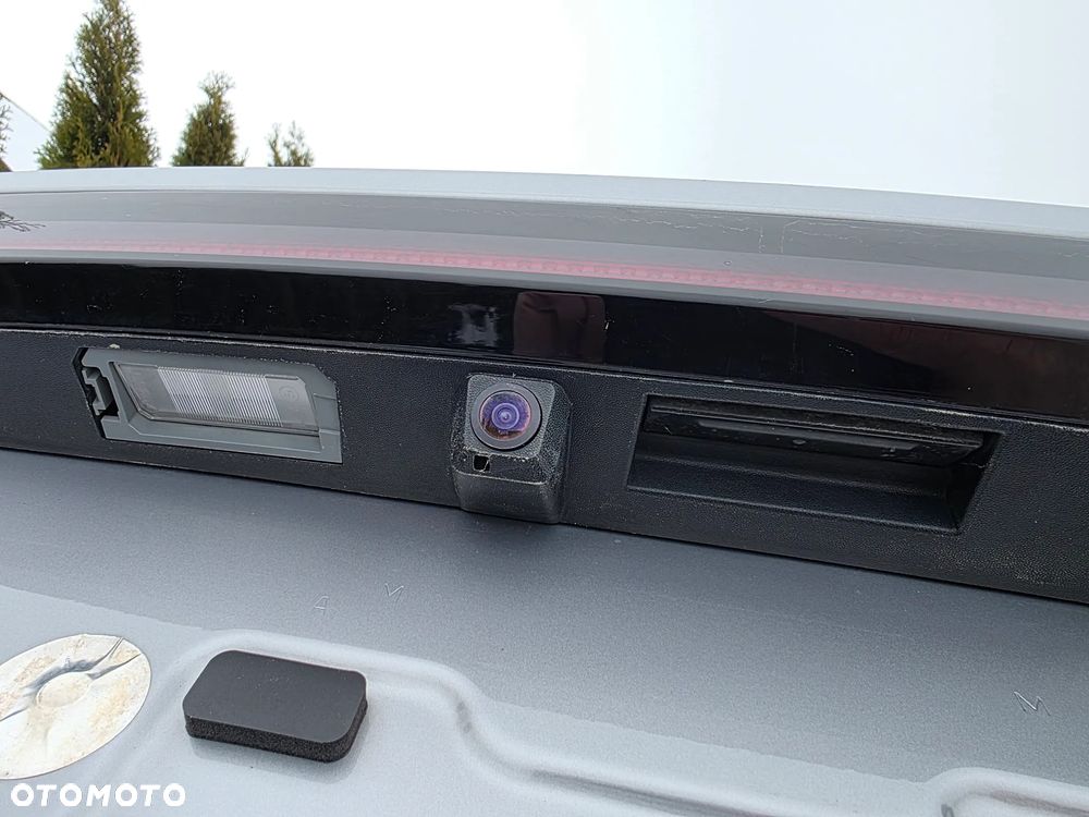 Hyundai Tucson 1.6 CRDi 48V-Hybrid 2WD DCT Select - 11