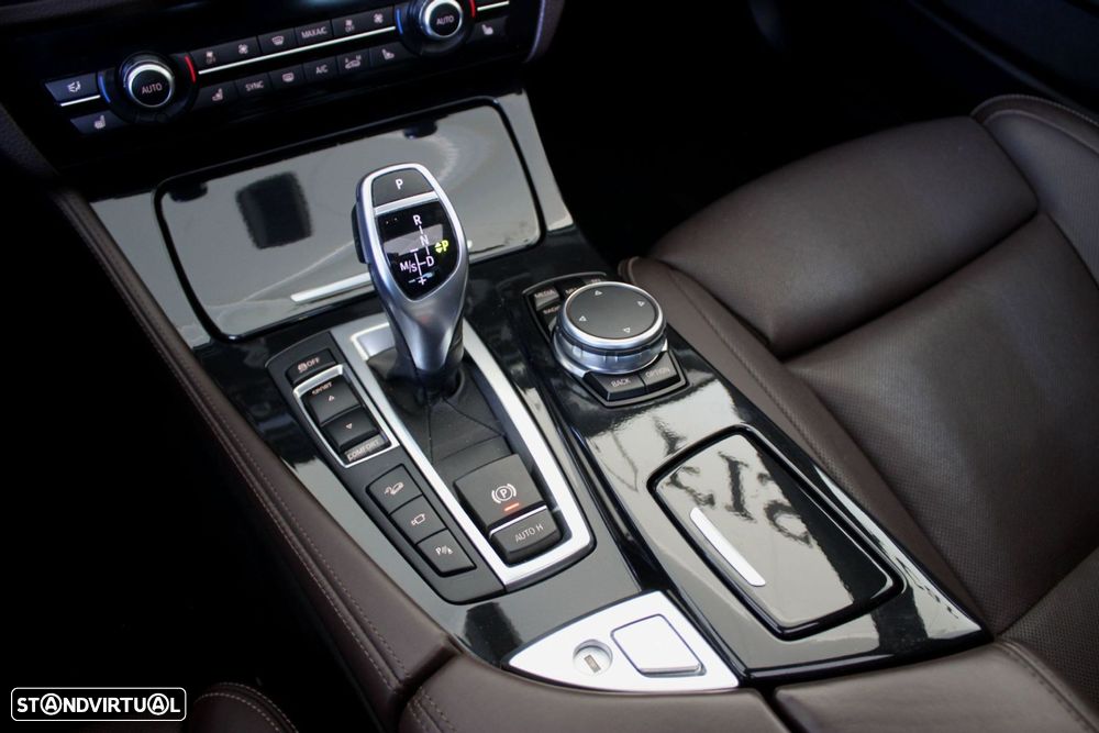 BMW 535 d xDrive Pack M Auto - 45