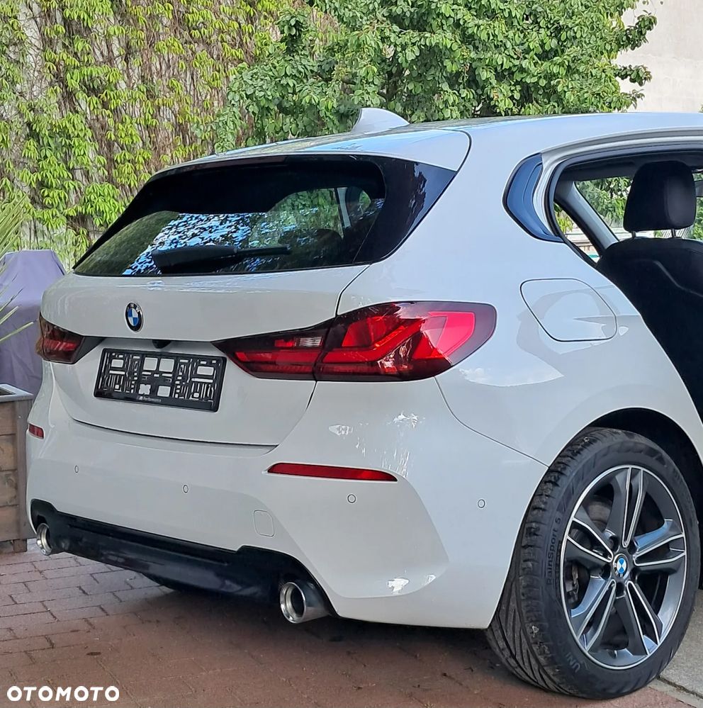 BMW Seria 1 118d Sport Line Shadow - 32