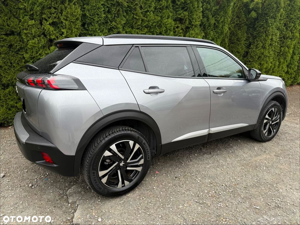 Peugeot 2008 BlueHDi 130 Allure S&S EAT8 - 25