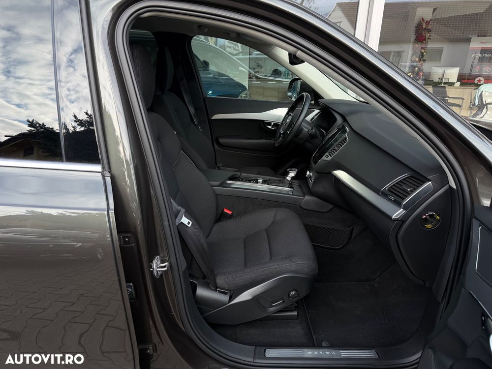 Volvo XC 90 D5 AWD Geartronic Momentum - 12