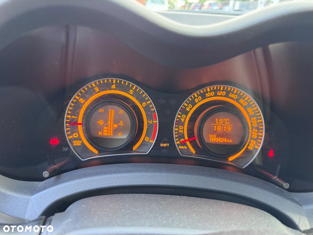 Toyota Auris 1.6 Executive - 6
