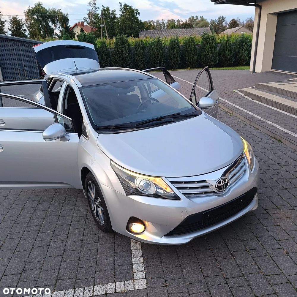 Toyota Avensis 2.0 D-4D - 2