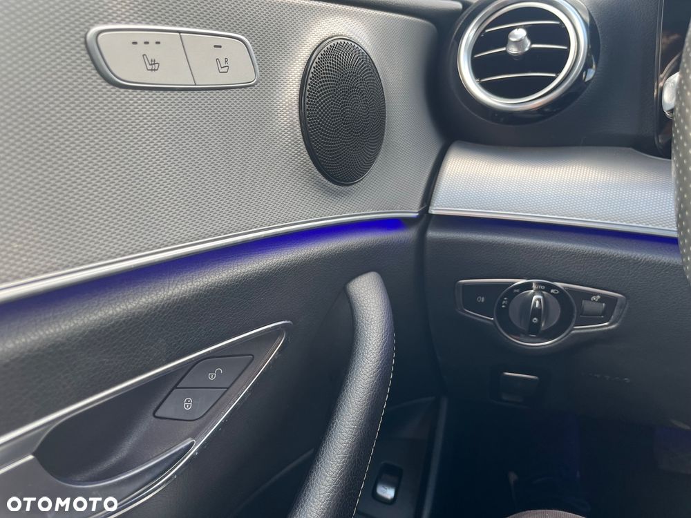 Mercedes-Benz Klasa E 220 d 9G-TRONIC Avantgarde - 18
