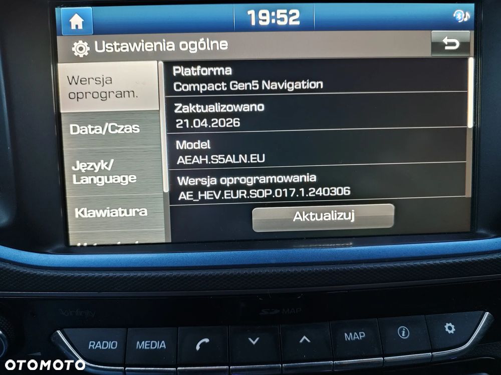 Hyundai IONIQ Hybrid Platinum - 21