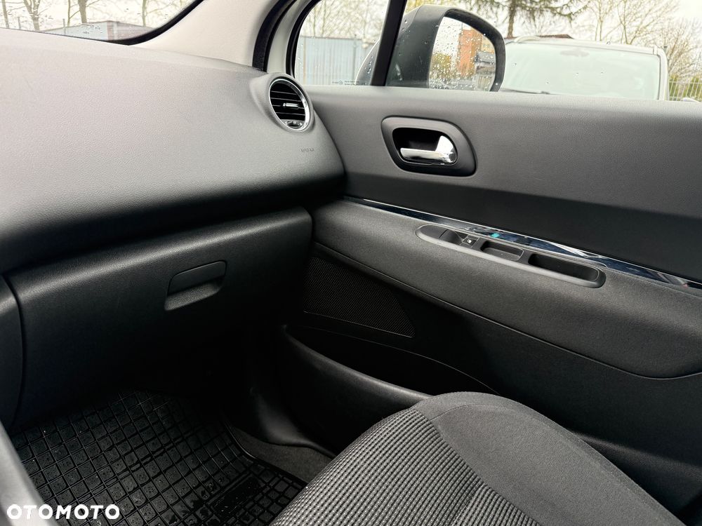 Peugeot 5008 1.6 BlueHDi Style 7os - 24