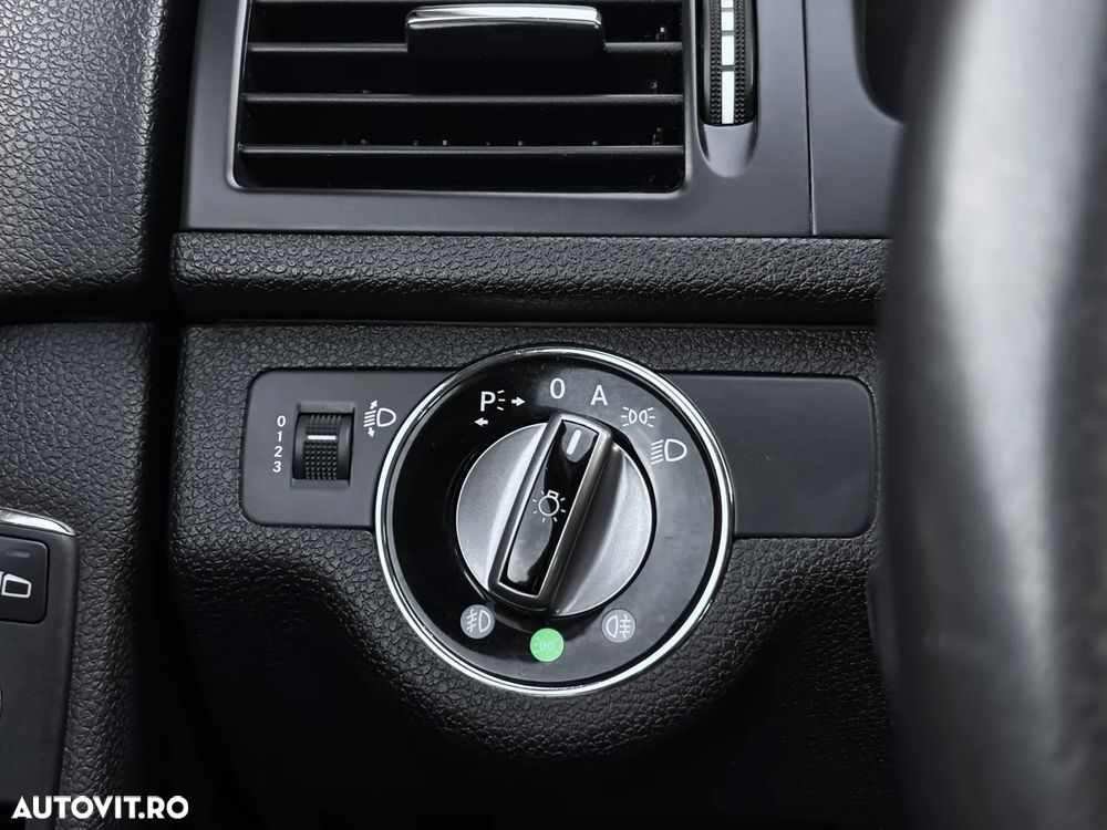 Mercedes-Benz C - 18