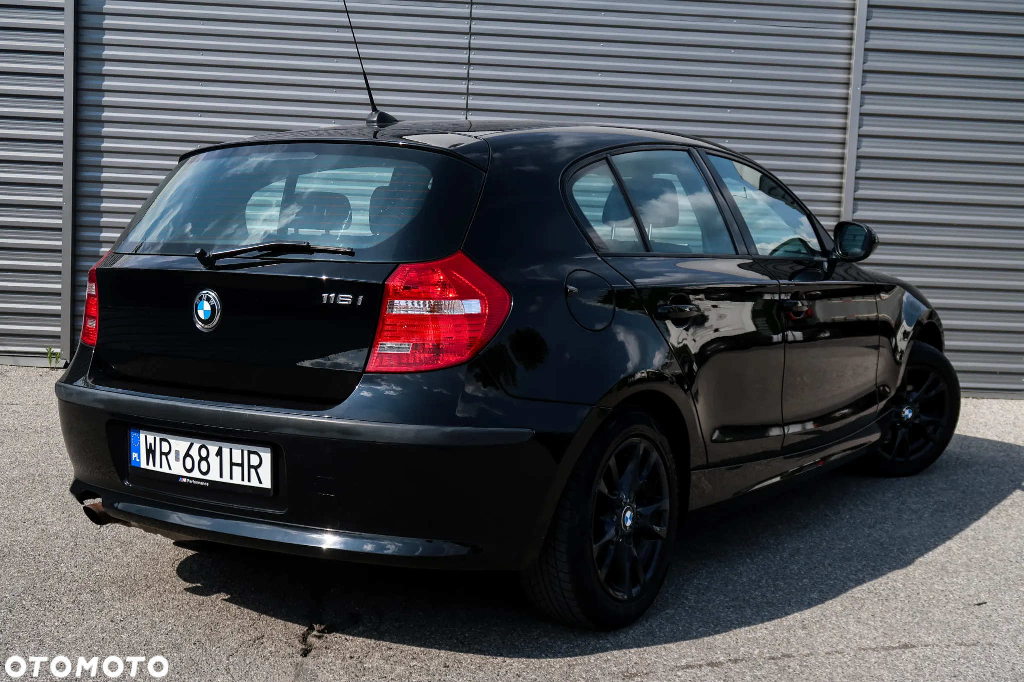 BMW Seria 1 116i - 14