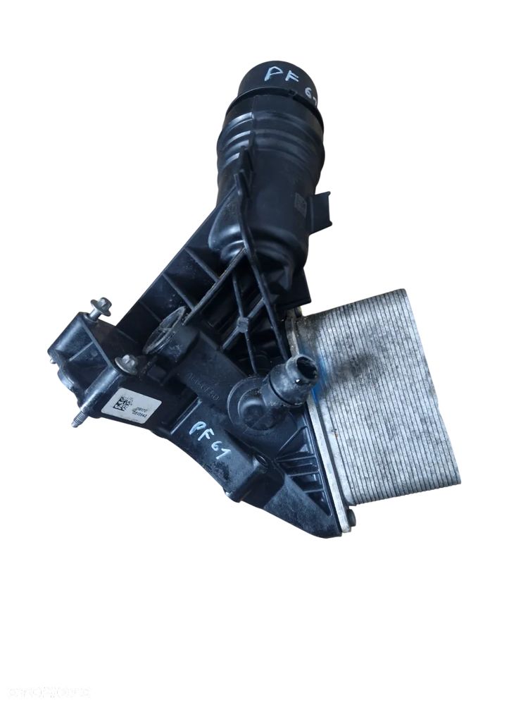 PF61 8570063 8570063-06 857006306 PODSTAWA OBUDOWA FILTRA OLEJU RAZEM Z CHŁODNICZKA BMW B57 B5730D