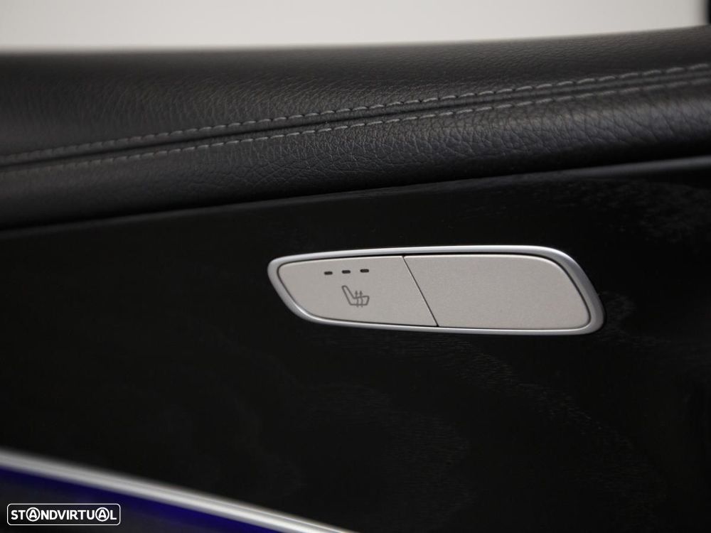 Mercedes-Benz E 300 de AMG Line - 13