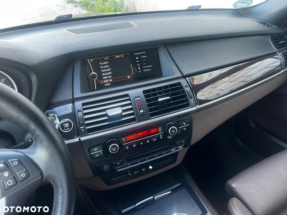 BMW X5 xDrive35d - 8