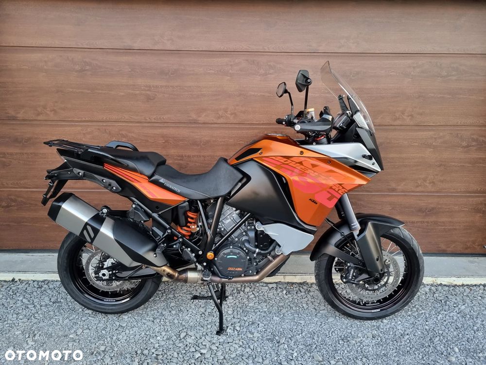 KTM Adventure - 7
