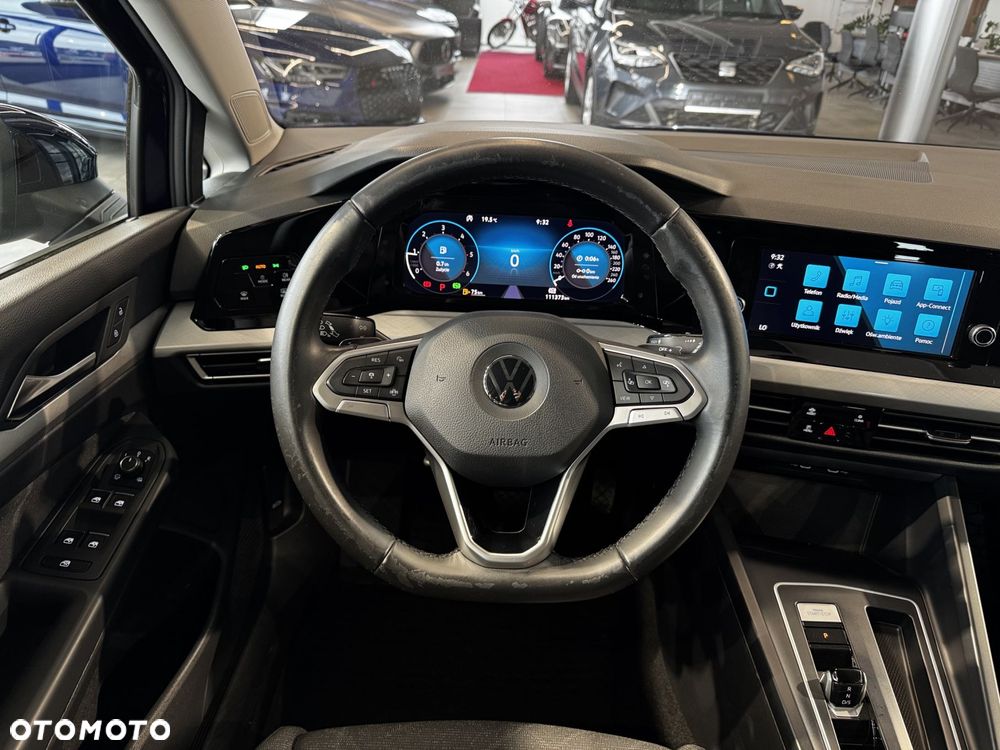 Volkswagen Golf - 20