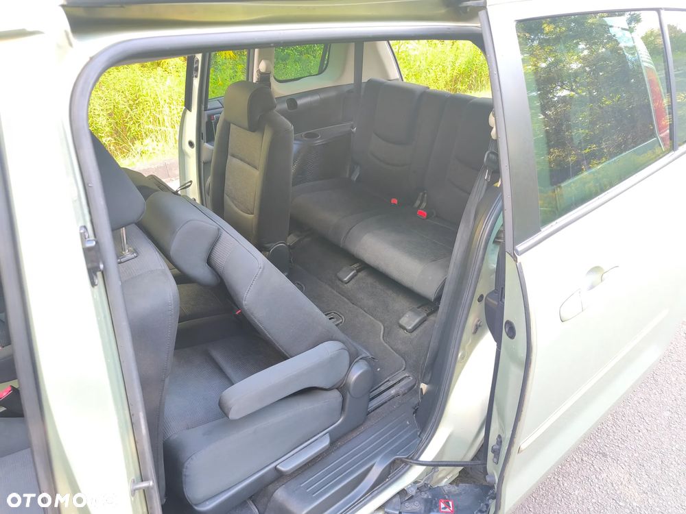 Mazda 5 2.0 Active - 16