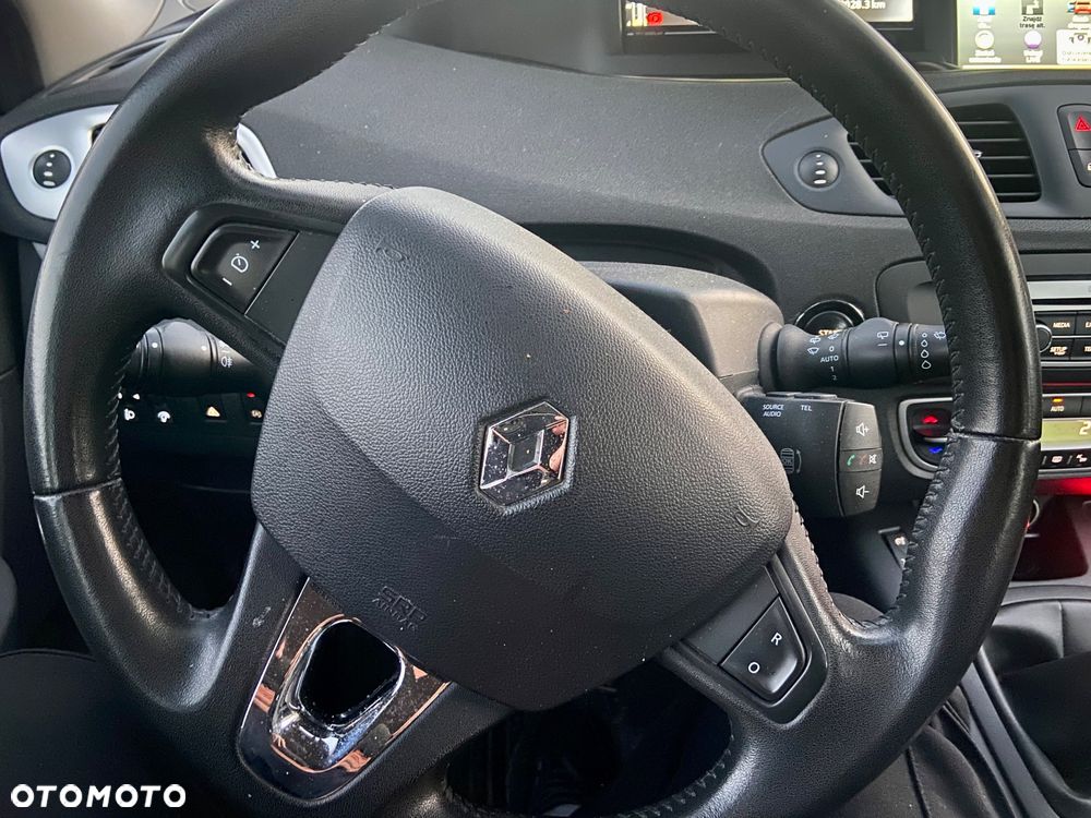 Renault Grand Scenic - 6