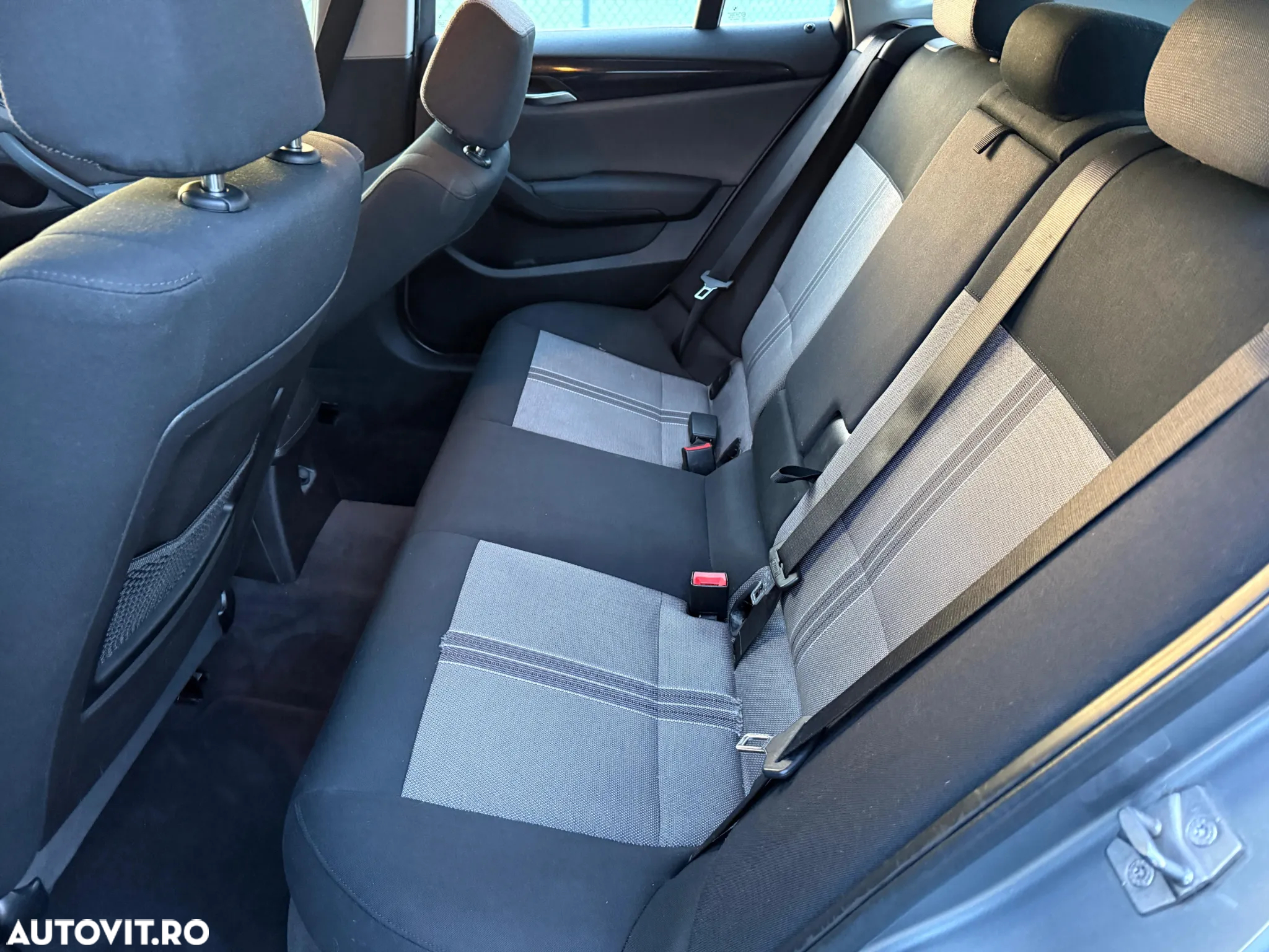 BMW X1 sDrive20d Aut. - 8