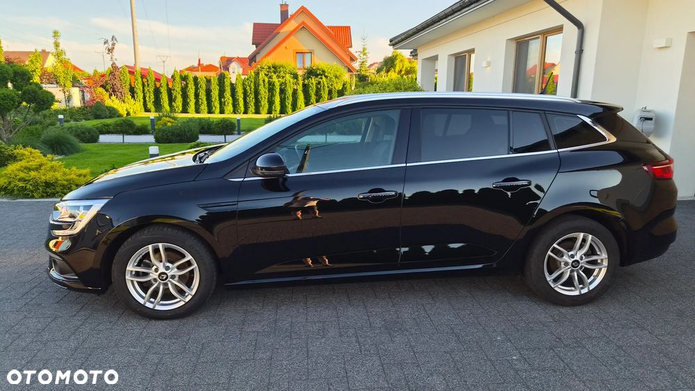 Renault Megane BLUE dCi 115 EDC BUSINESS EDITION - 25