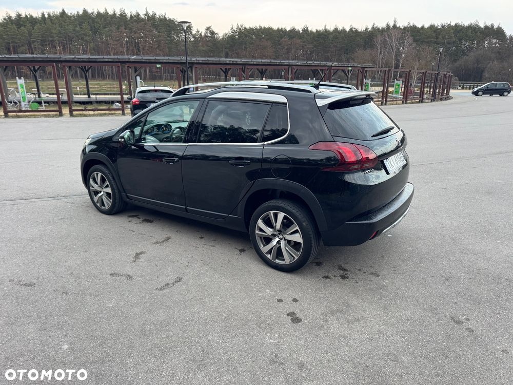 Peugeot 2008 1.2 Pure Tech Allure S&S EAT6 - 3