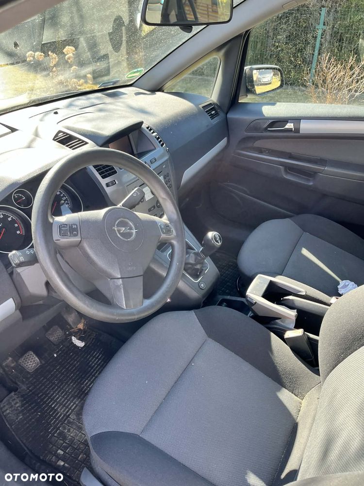 Opel Zafira 1.6 Enjoy - 3