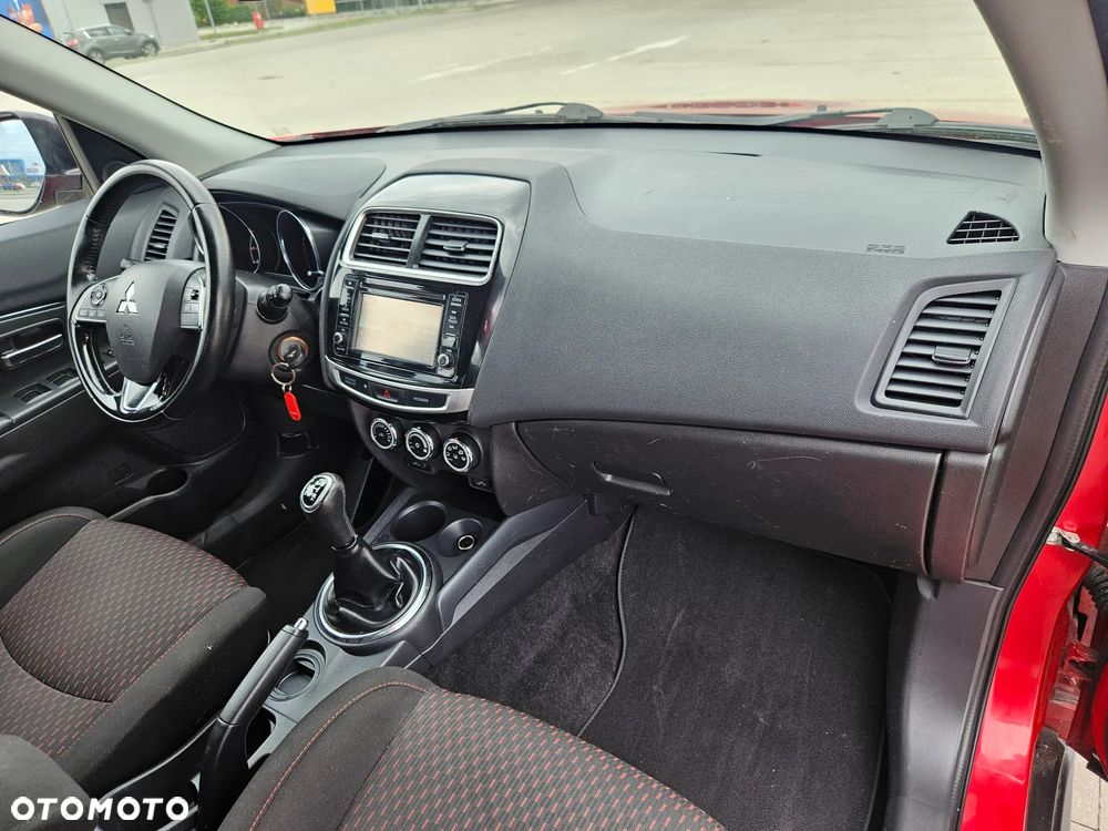 Mitsubishi ASX - 14