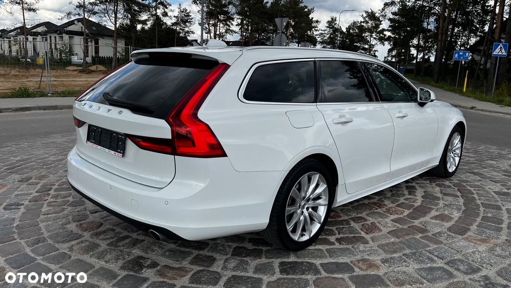 Volvo V90 D4 AWD Geartronic Momentum - 9