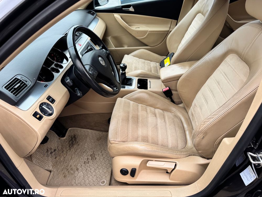 Volkswagen Passat 2.0TDI Highline DPF 4Motion - 4