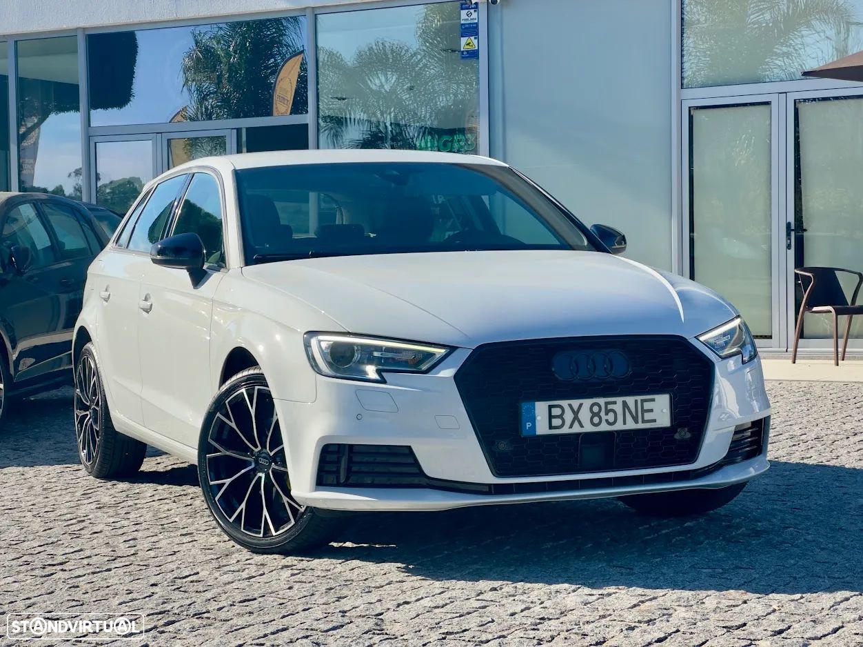Audi A3 Sportback 30 TFSI Sport - 1