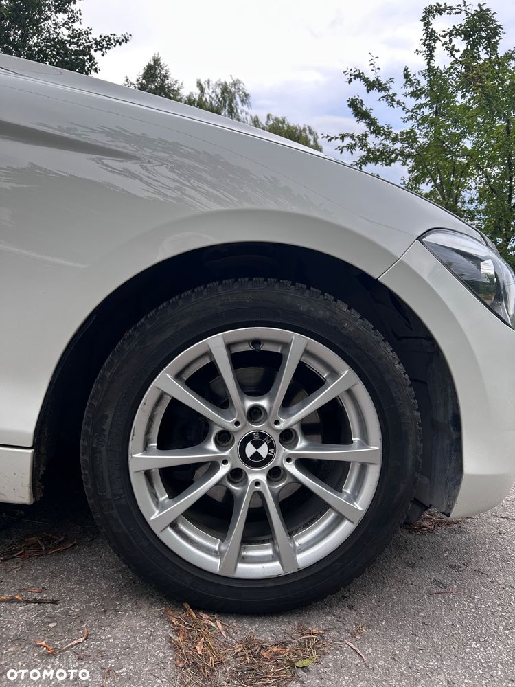 BMW Seria 1 116i - 10