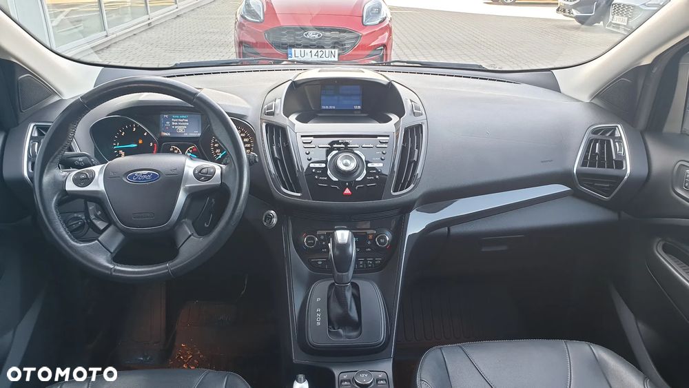 Ford Kuga 2.0 TDCi 4x4 Titanium - 15