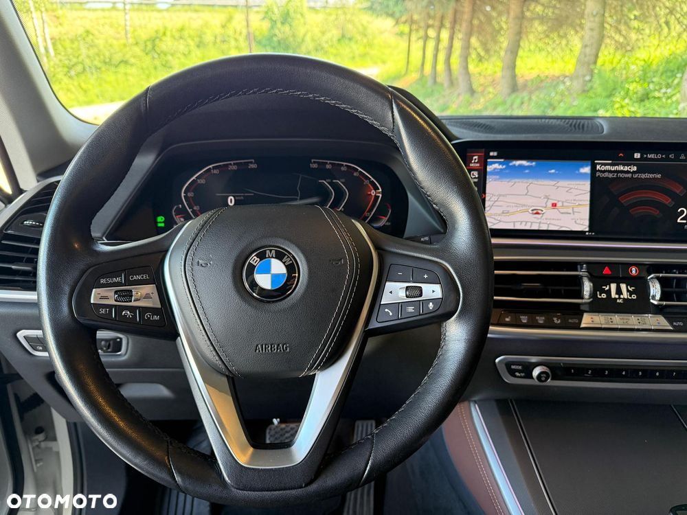 BMW X5 xDrive40i mHEV - 10