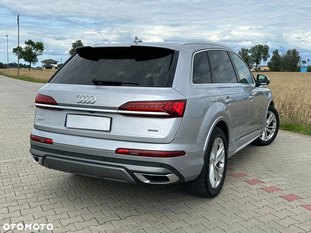 Audi Q7 - 6