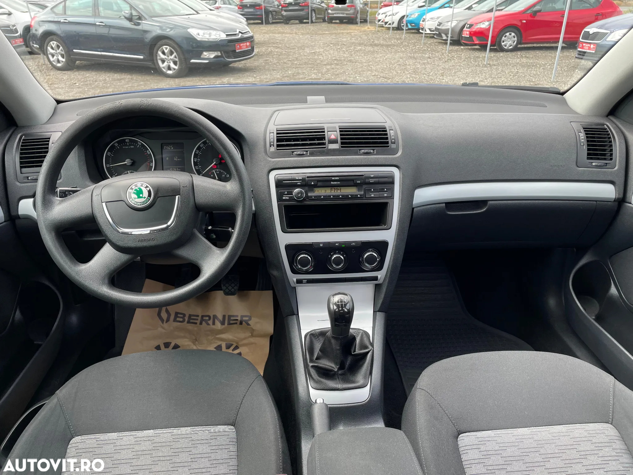 Skoda Octavia 1.6 Classic - 24
