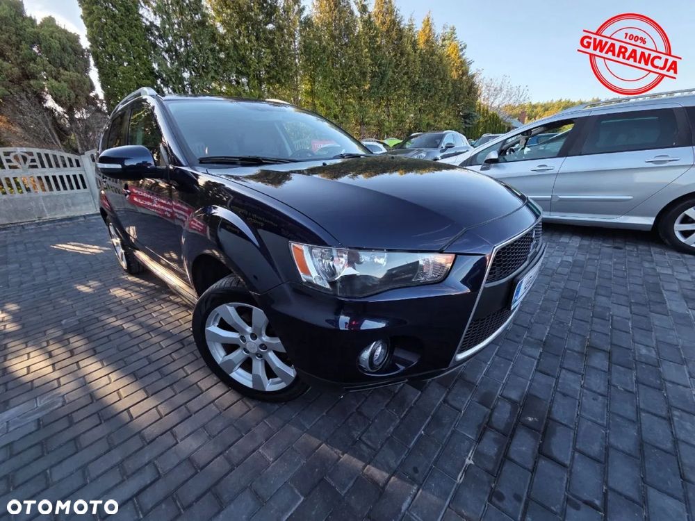 Mitsubishi Outlander - 11