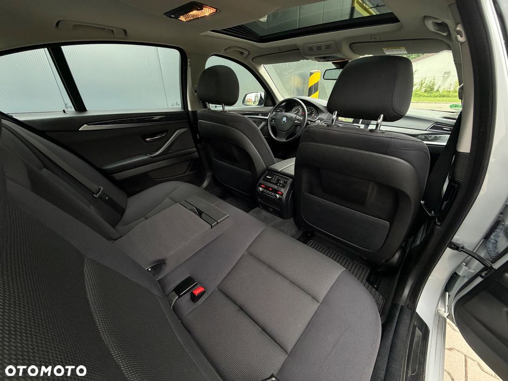 BMW Seria 5 - 11